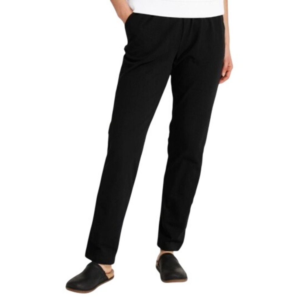 L.L. Bean Women's Black Tapered Leg Perfect Fit Pants Petite Size M